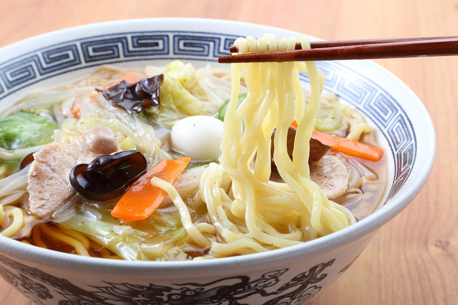 ラーメンどんぶりの渦巻き模様の正体は？