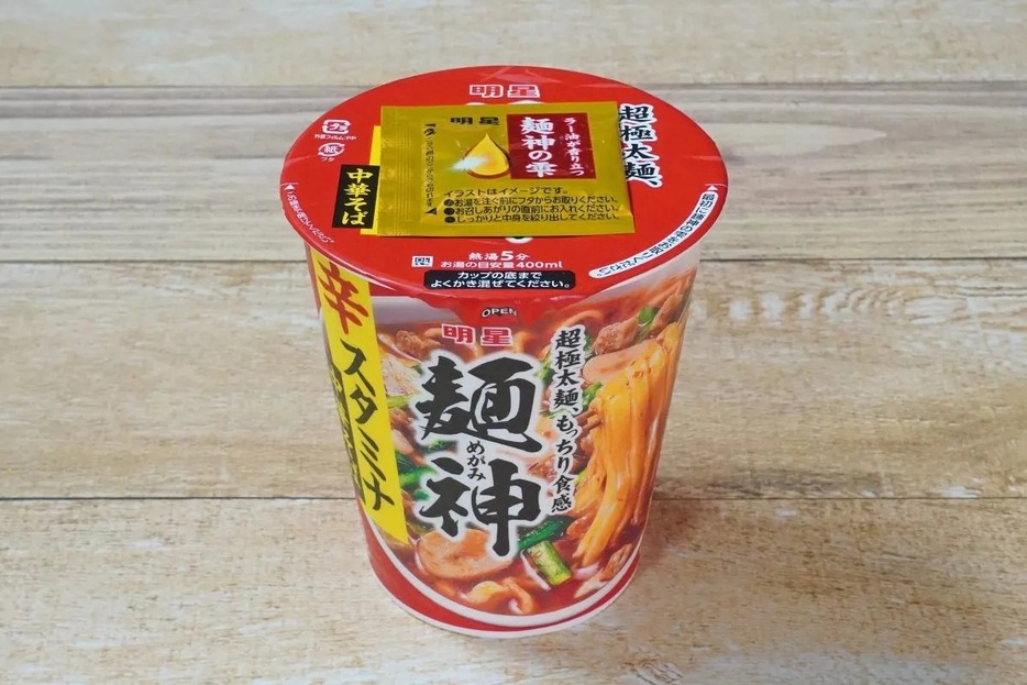 明星食品 明星 麺神カップ 辛スタミナ中華そば