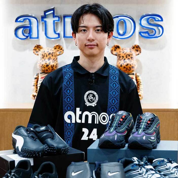 福田チアキさん●スニーカーショップ「アトモス」のブランドプランニング シニアスペシャリスト。最近の個人的なお気に入りはアディダス オリジナルス×ラッパーのバッド・バニーのコラボモデル。