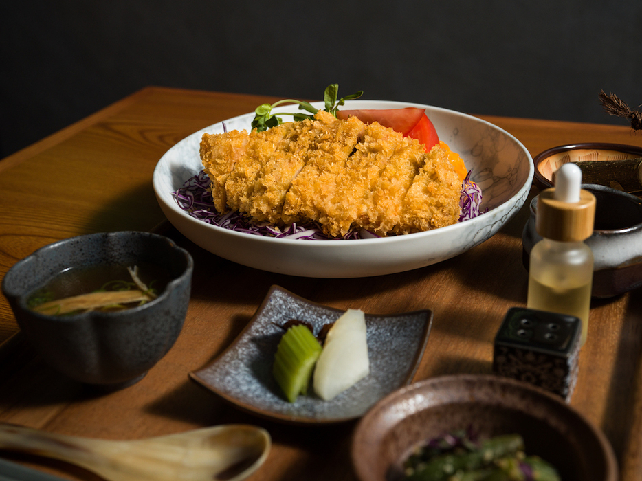 「特選『くちどけポーク』とんかつ御膳」上ロース