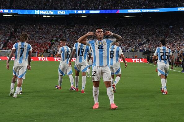 メッシを温存させながらペルーに勝利したアルゼンチン photo/Getty Images