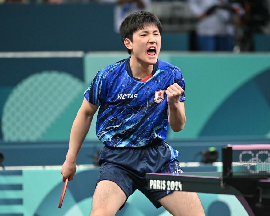 初戦を完璧なプレーで圧勝した張本智和（Photo：ITTF ONDA）