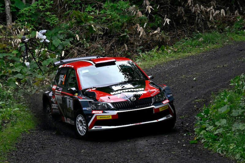 3連勝で2024年シーズン4勝目を挙げた新井大輝／松尾俊亮組（Ahead Skoda Fabia R5）　2024全日本ラリー第6戦ラリー・カムイ