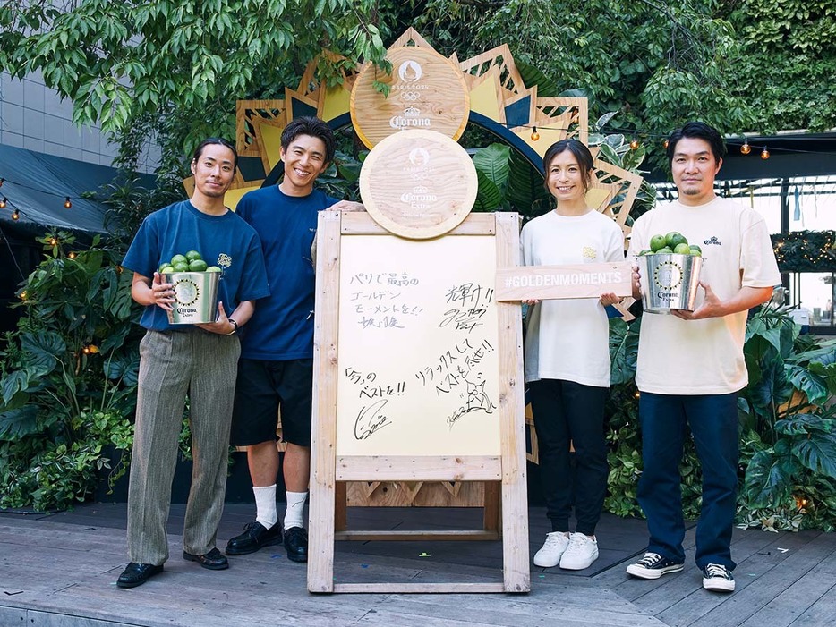 写真左から、工藤洸平さん、中尾明慶さん、鮫島彩さん、阪本章史さん