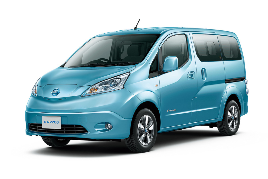 NISSAN 「e-NV200」