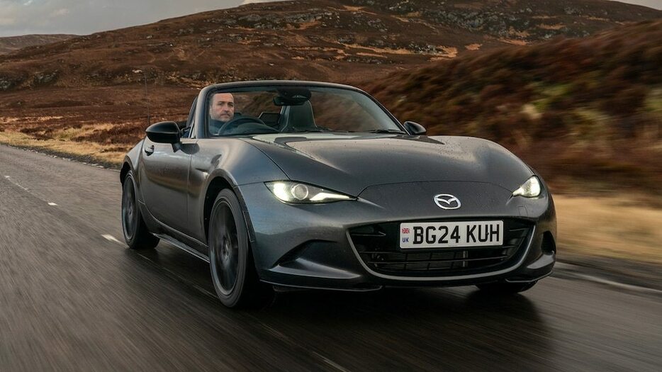 なんとマツダMX-5が、ここスコットランドのハイランド地方でもその強さを発揮しているのだ。