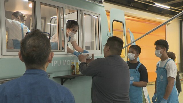 大学生がキッチンカーを出店