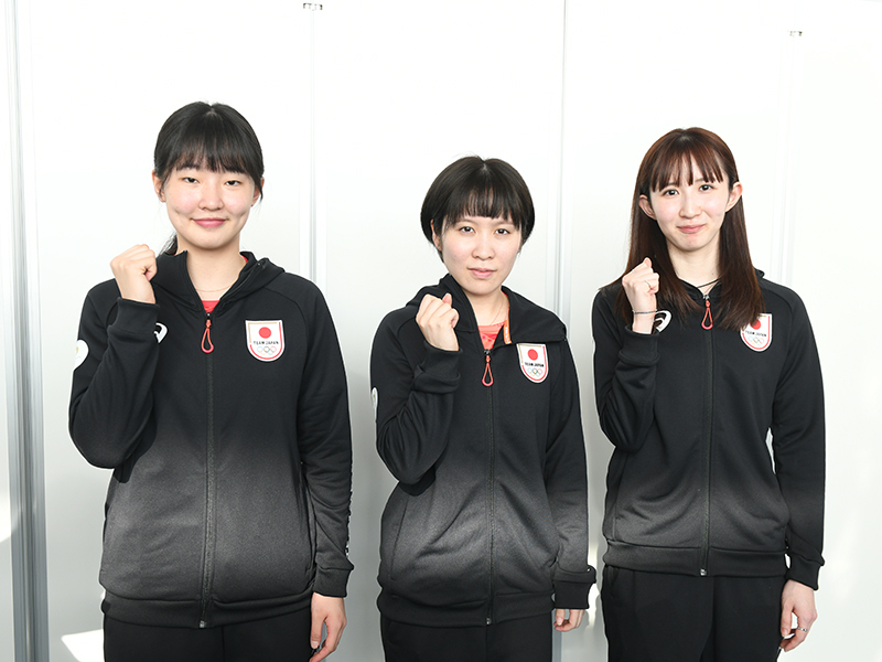 卓球競技女子日本代表（左から張本、平野、早田）