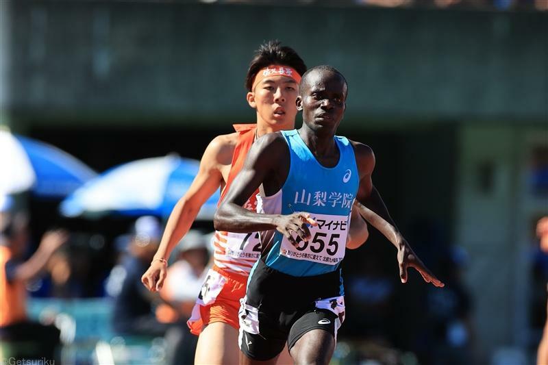 24年インターハイ男子1500mを制したフェリックス・ムティアニ（手前）と濵口大和