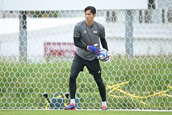 U-23日本代表の野澤がGK３人で戦う決意を語った。写真：金子拓弥 (サッカーダイジェスト写真部／JMPA代表撮影)