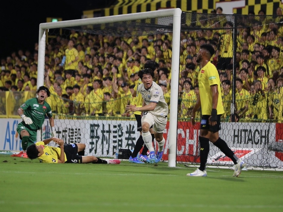 川崎Fが敵地で柏に勝利(J.LEAGUE)