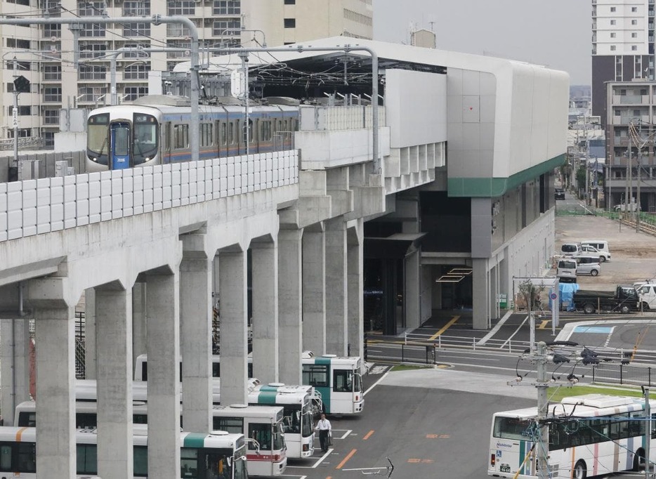 3月中旬に開業した桜並木駅。周辺の整備が進む
