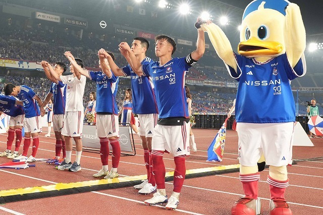 横浜は鹿島に勝利し、５試合ぶりの勝点３をゲットした。（C）SOCCER DIGEST