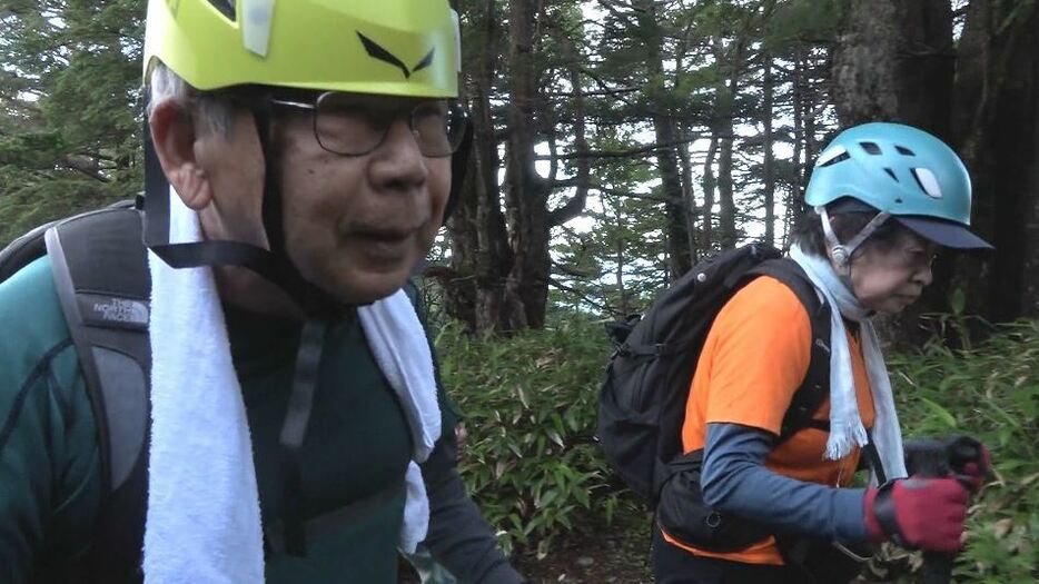 堀口純一さん（77）と寛子さん（75）