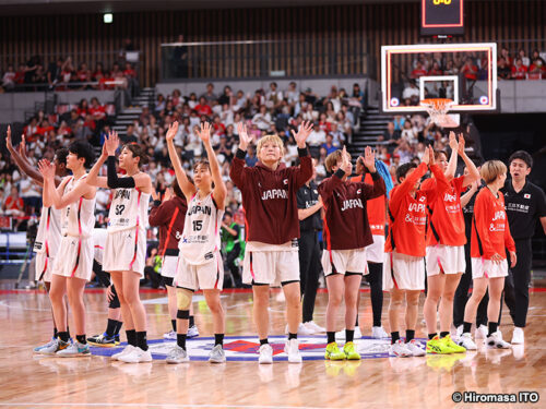 パリ五輪へ向けて国内最後の強化試合2連戦を白星で飾った女子日本代表［写真］＝伊藤大允