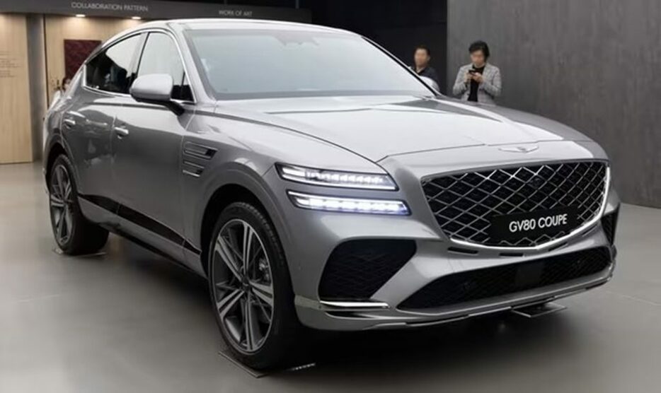 現代自動車のプレミアムブランドであるジェネシスSUV（スポーツ用多目的車）GV80クーペ型モデル(c)news1