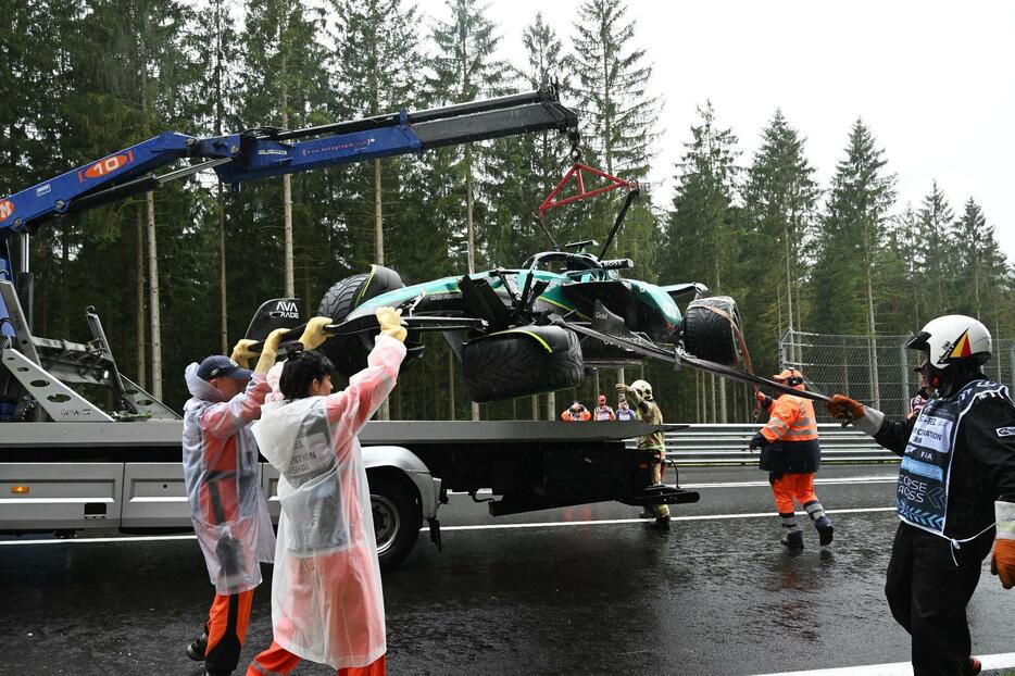 ストロールがオー・ルージュを駆け上がったところでクラッシュとなり、FP3は残り43分から赤旗に。そこから40分近く誰も走行しなかった／Getty Images