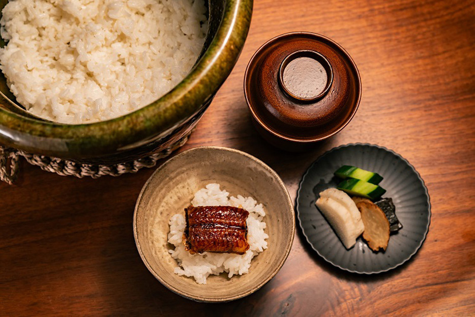 “～〆～ 釜炊御飯　鰻蒲焼き　留碗　香の物”