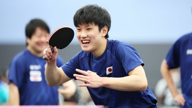 男子卓球日本代表の張本智和選手(写真：長田洋平/アフロスポーツ)