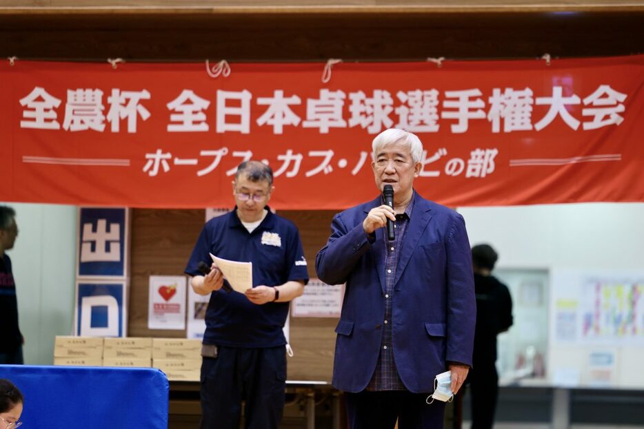 写真：神奈川県卓球協会副会長の河原智氏/撮影：ラリーズ編集部