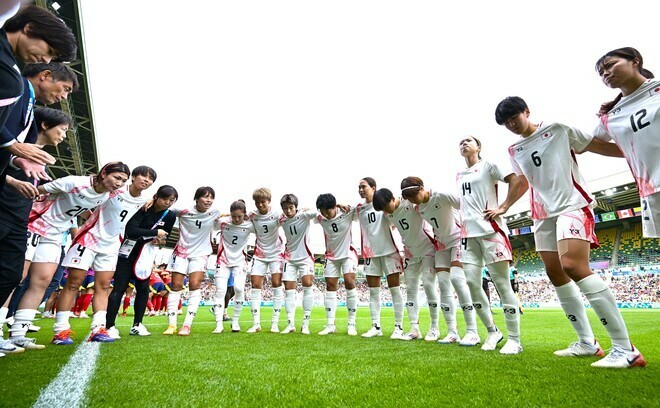 負けられないブラジル戦に臨む日本女子代表。写真：金子拓弥（サッカーダイジェスト写真部／JMPA代表撮影）