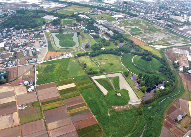 埼玉県行田市にある「埼玉（さきたま）古墳群」