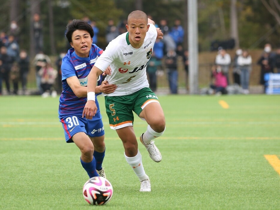 青森山田のDF小沼蒼珠 photo by Yoshida Taro