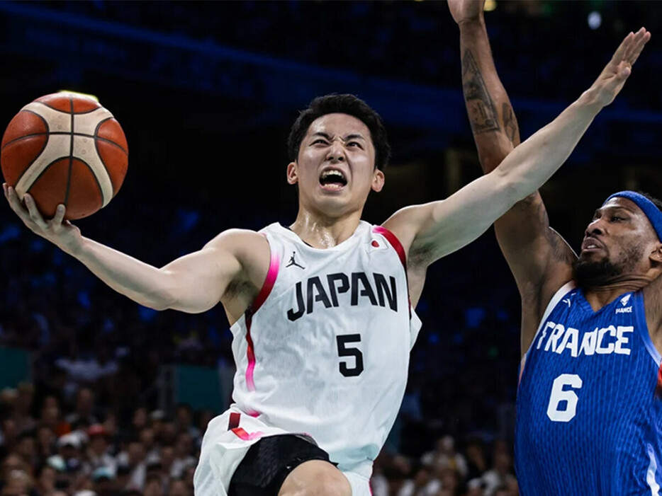 フランス戦で世界を魅了した河村勇輝 photo by FIBA