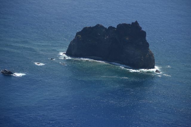 須美寿島周辺　提供：海上保安庁