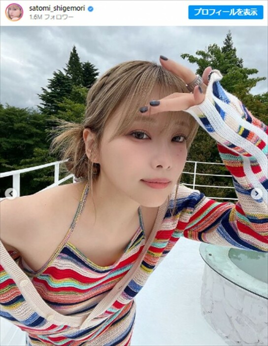 重盛さと美、ミニワンピ姿に反響　※「重盛さと美」インスタグラム