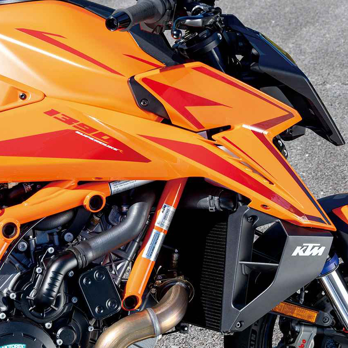 KTM 1390 SUPER DUKE R EVO