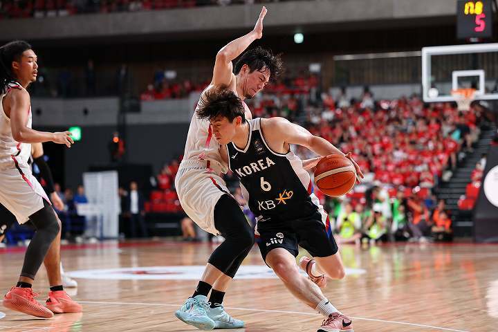 日本は韓国に１点差で敗れた。写真：梅月智史（THE DIGEST写真部）