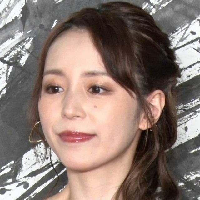 体調不良により舞台を休演する平野綾さん