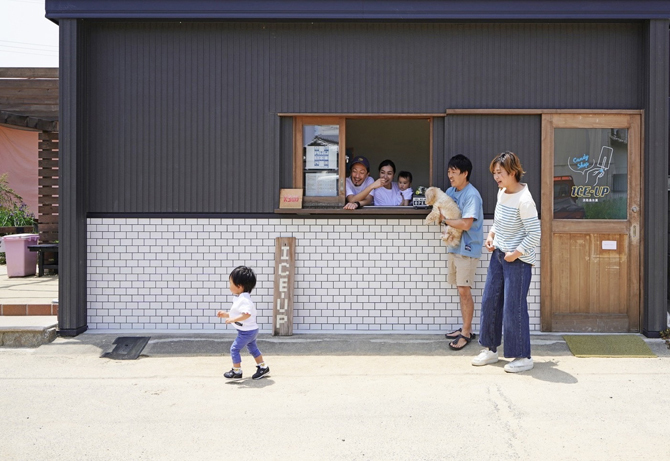 おしゃれな店構え