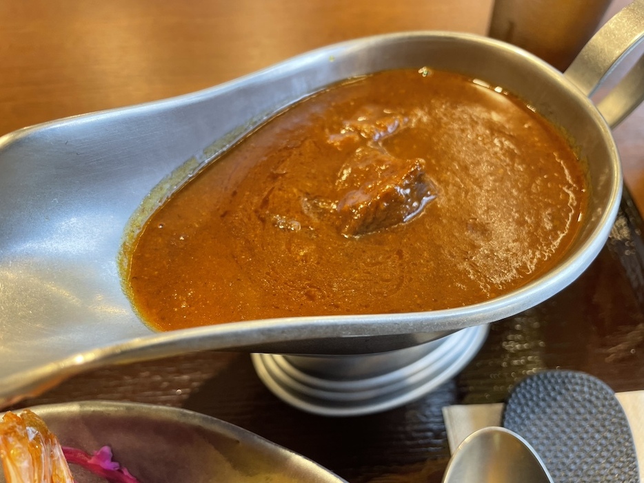 カレーは欧風