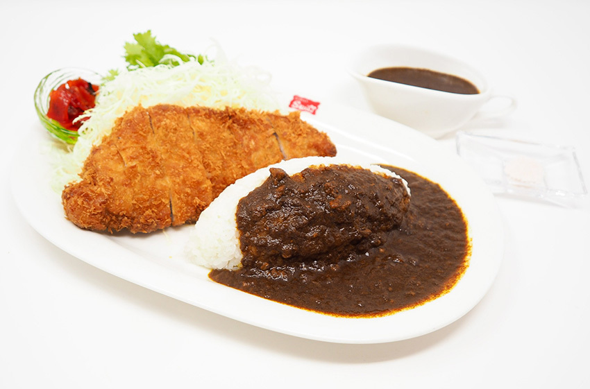 「千葉さんのカツレツカレー プレミアム」（3500円）。