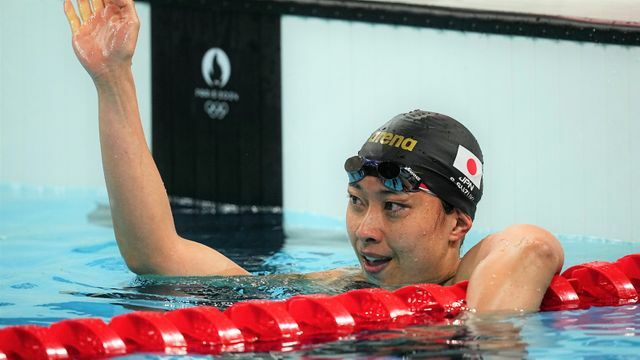 準決勝進出を決めた競泳・鈴木聡美選手【写真：アフロ】