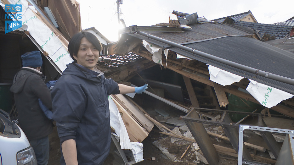 2007年の地震で倒壊し再建した蔵が再び崩れ落ちた