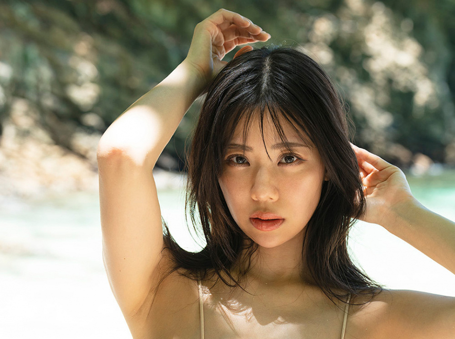 『鈴木ふみ奈 写真集（仮）』（玄光社）より先行カット　写真／鈴木ゴータ