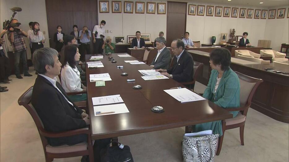 今年の平和宣言　３回目の懇談会「海外の著名人の言葉を」　広島