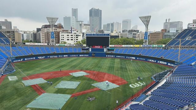 試合中止となった横浜スタジアム