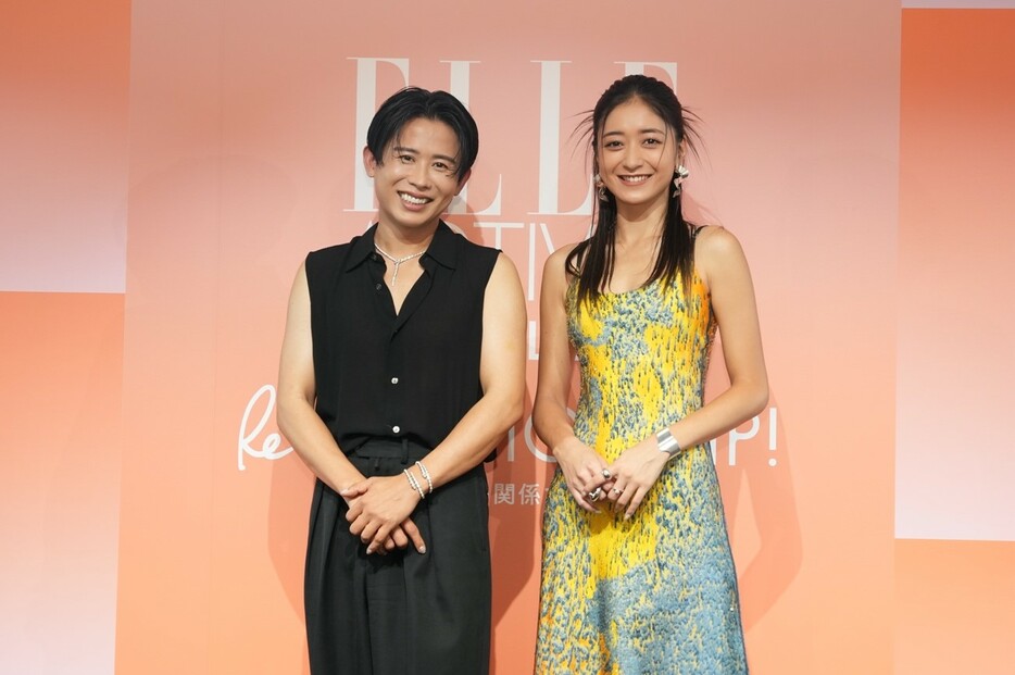 ヘア&メイクアップアーティスト・小田切ヒロ（左）と池田美優（右）
