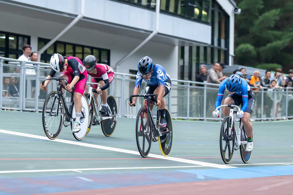 写真：Bicycle Club