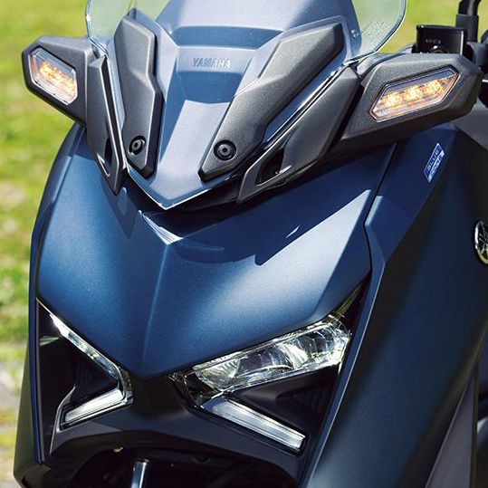 YAMAHA XMAX ABS　※撮影車両は2023年モデル