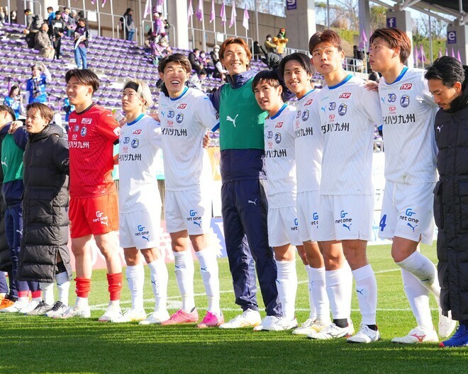 大分が限定ユニを発表した。写真：田中研治（サッカーダイジェスト写真部）