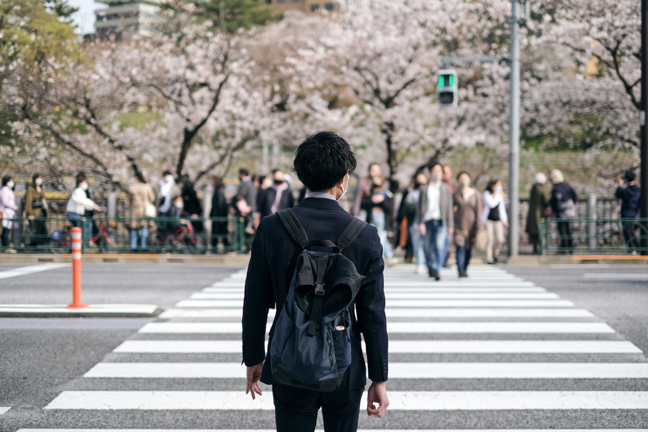 社会人になると友人をつくるのが難しい!?　社会人になってからできる友人の基準とは