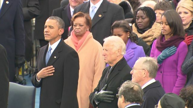 2013年当時 大統領のオバマ氏と副大統領のバイデン氏