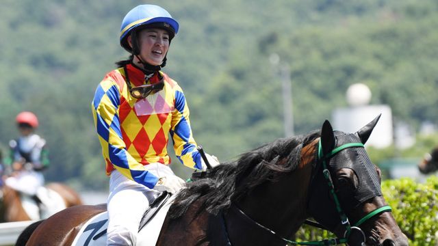 結婚を発表した藤田菜七子騎手(写真：日刊スポーツ/アフロ)