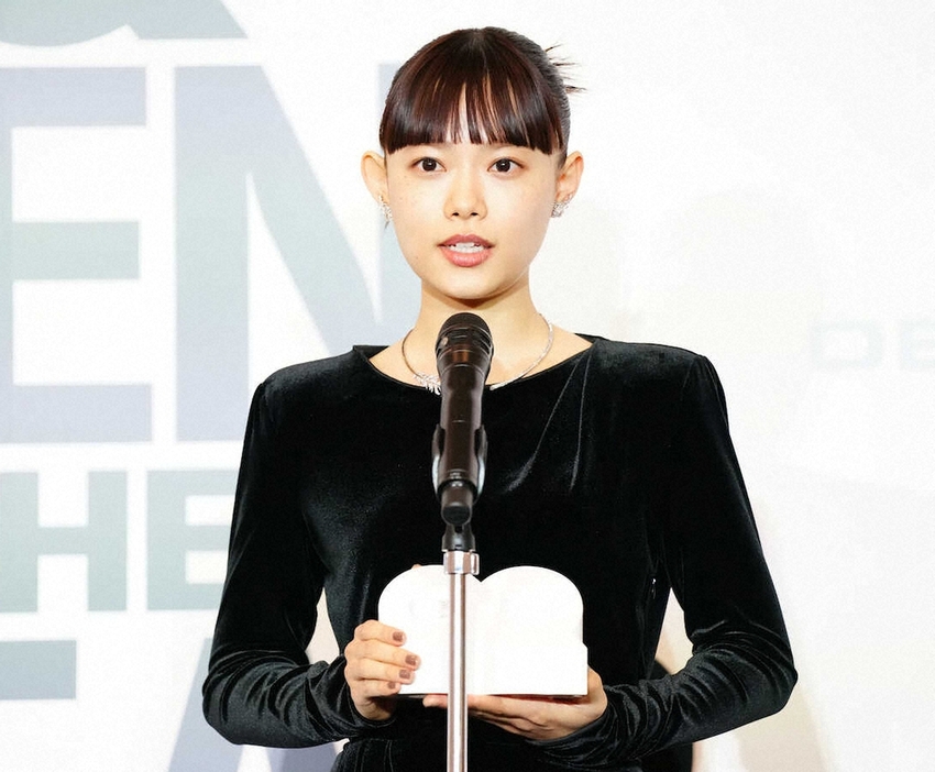 ＜GQ　MEN　OF　THE　YEAR　2024＞イベントに登壇した杉咲花（撮影・大城　有生希）