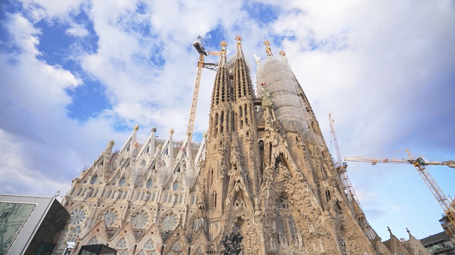 今回の配達先は、世界有数の観光地であるスペイン・バルセロナ